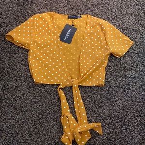 Pretty Little Thing Mustard Dotted Crop Top